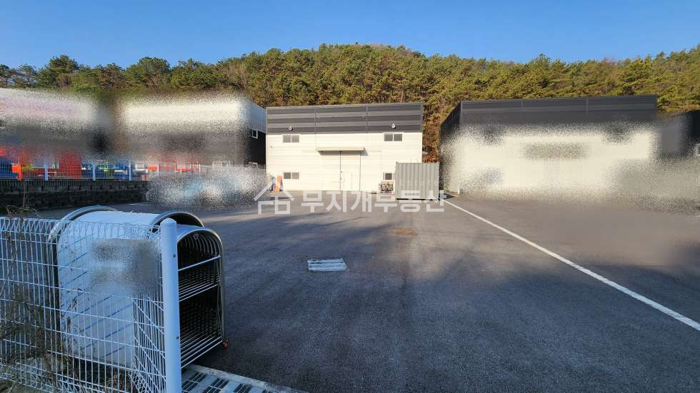 경기 용인처인구 남사읍 전궁리 남사창고매매.준신축 건물60P.넓은마당.대형차진출입.오산동탄접근우수 매매 매물번호 10373 사진 1