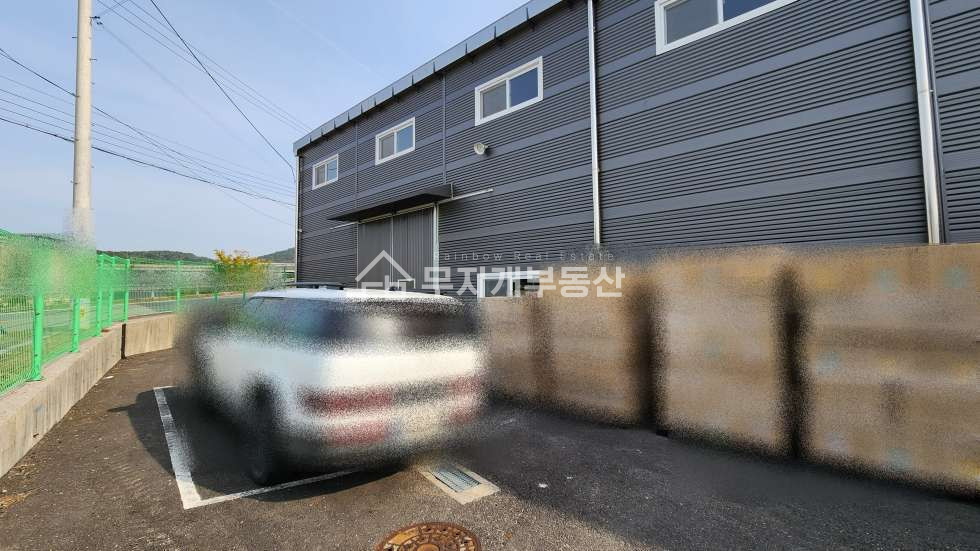 경기 화성만세구 남양읍 무송리 남양공장매매.2차선 옆 준신축 건물150P.남양현대기아연구소 인근 매매 매물번호 10374 사진 4