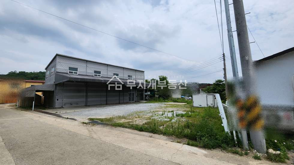 경기 화성효행구 봉담읍 분천리 봉담창고임대 연면적97평 2층구조 사무실 기숙사 단독마당 월세 매물번호 10404 사진 6