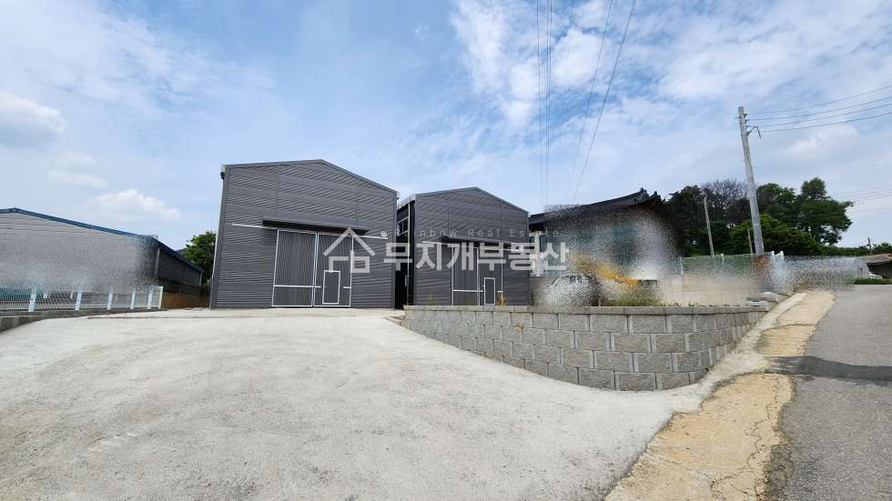경기 화성효행구 정남면 문학리 정남공장임대 신축120평 2개동 오수직관 단독마당 대형차진출입 월세 매물번호 10405 사진 1