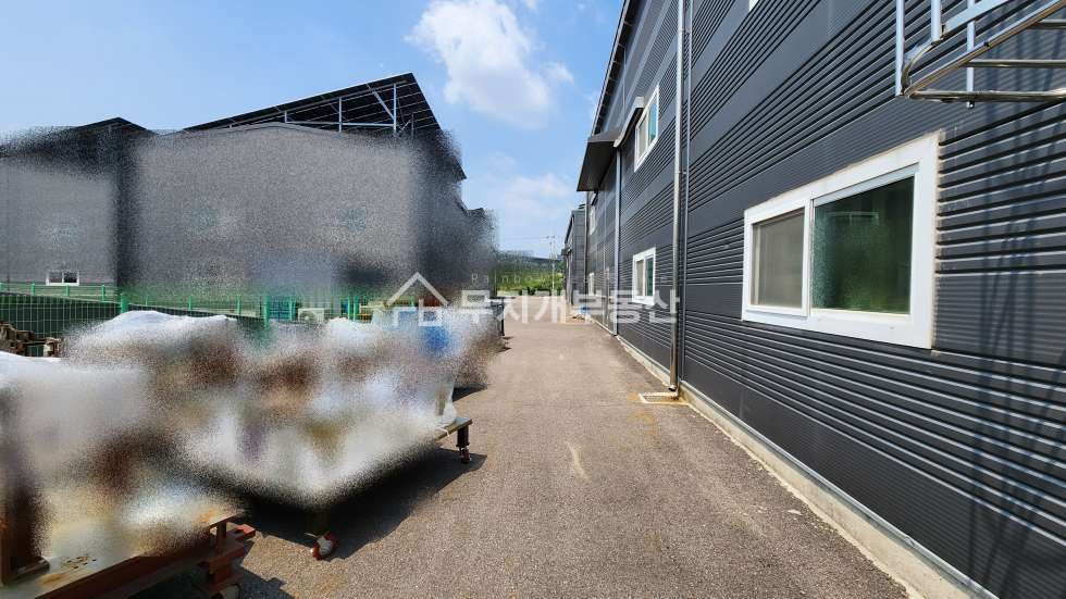 경기 평택시 청북읍 율북리 2차선인근 청북공장임대 신축급200평 호이스트협의 넓은마당 대형차진출입 월세 매물번호 10416 사진 7
