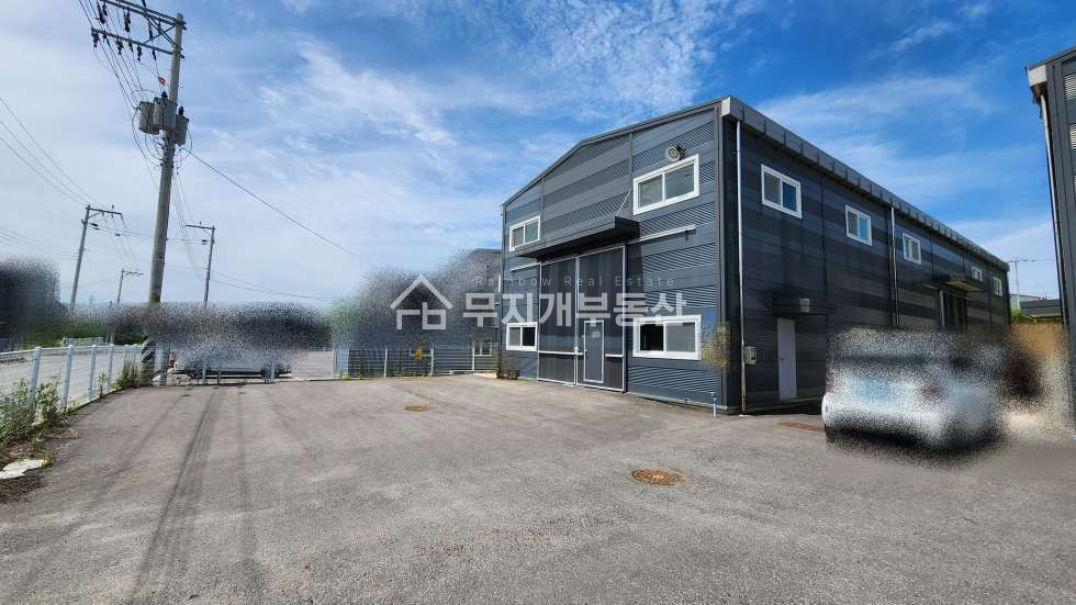 경기 화성만세구 향남읍 동오리 향남공장임대 신축급건물100평 내부사무실 호이스트협의 대형차진출입 월세 매물번호 10428 사진 1